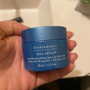 Bio elements skin editor